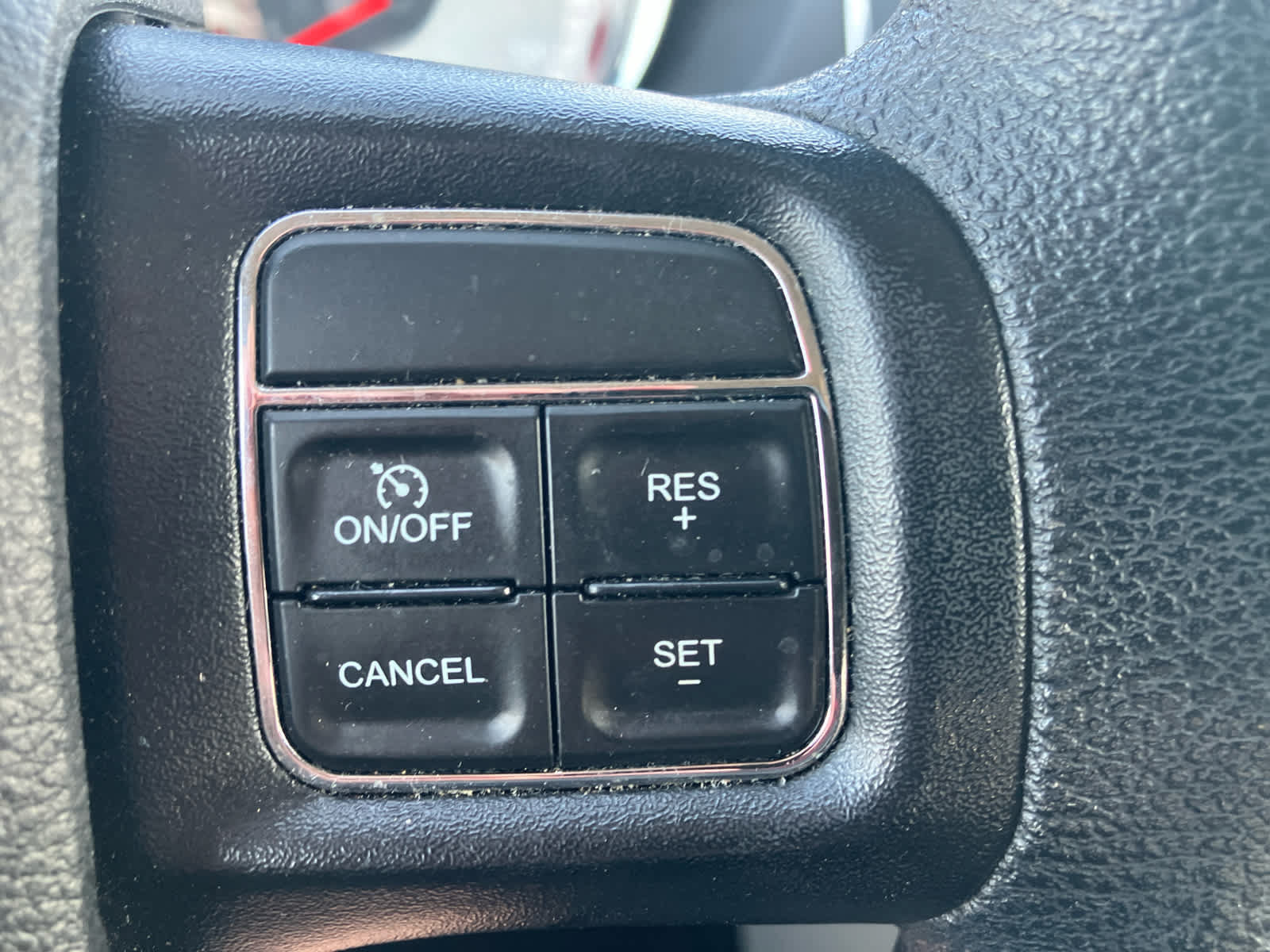 Used 2019 Dodge Grand Caravan SE FWD image 17