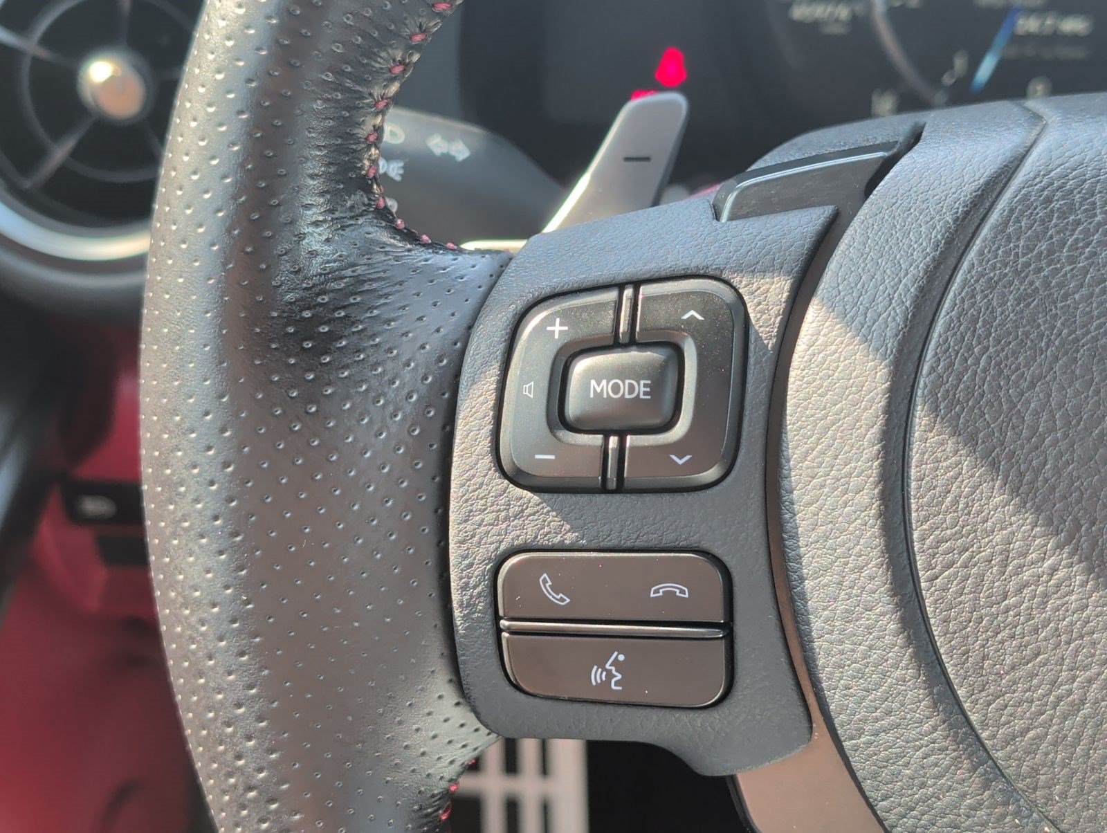 Used 2022 Lexus IS 350 F Sport w/ Navigation Package RWD image 13