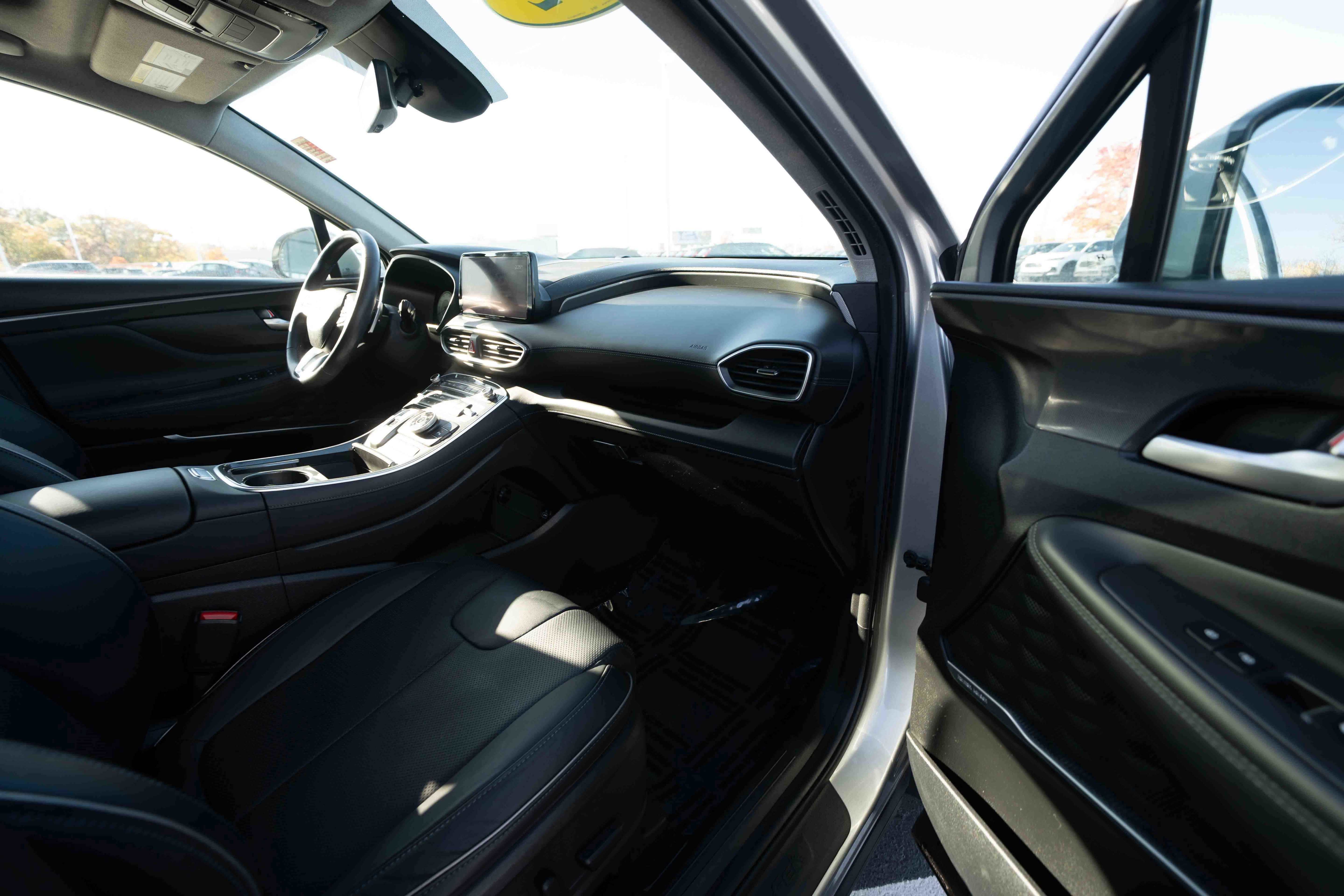 Used 2022 Hyundai Santa Fe Limited image 26