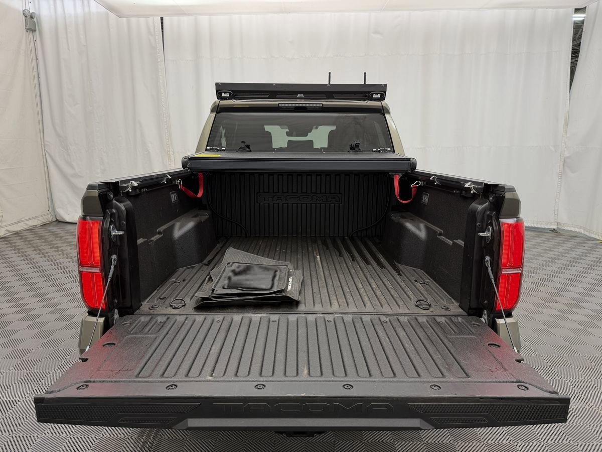 Used 2024 Toyota Tacoma TRD Off-Road AWD/4WD image 36