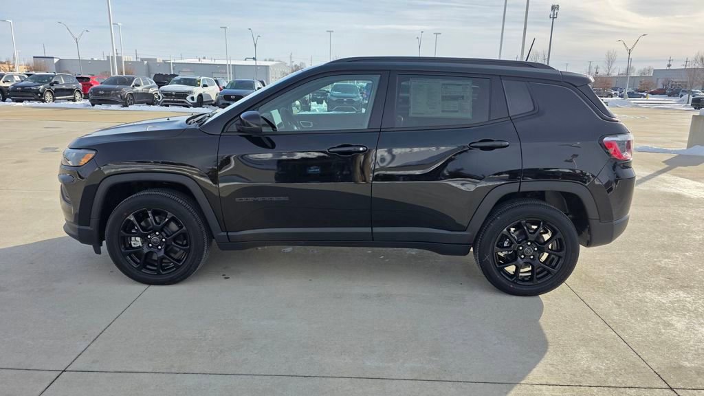 New 2026 Jeep Compass Latitude video 2
