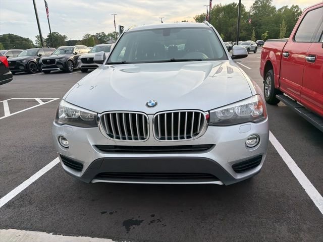 Used 2016 BMW X3 xDrive28i AWD/4WD image 2
