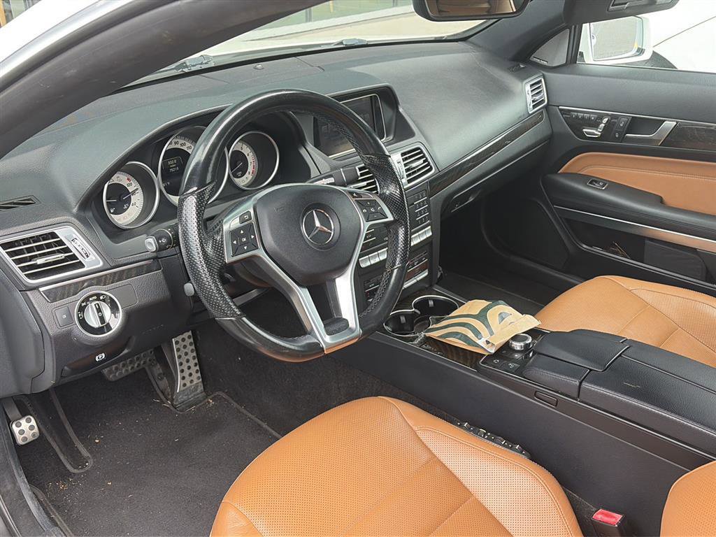 Used 2016 Mercedes-Benz E 400 Cabriolet image 2