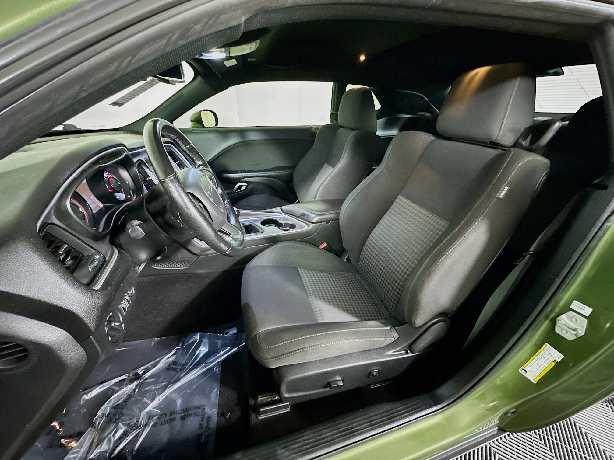 Used 2019 Dodge Challenger R/T image 12