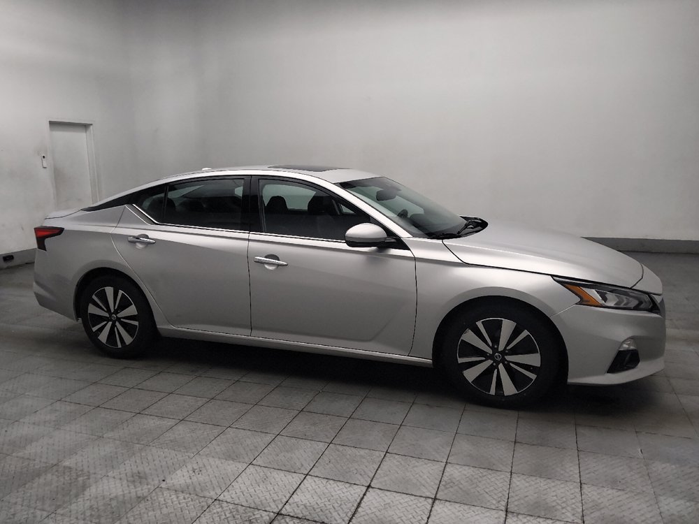 Used 2019 Nissan Altima 2.5 SL FWD image 11