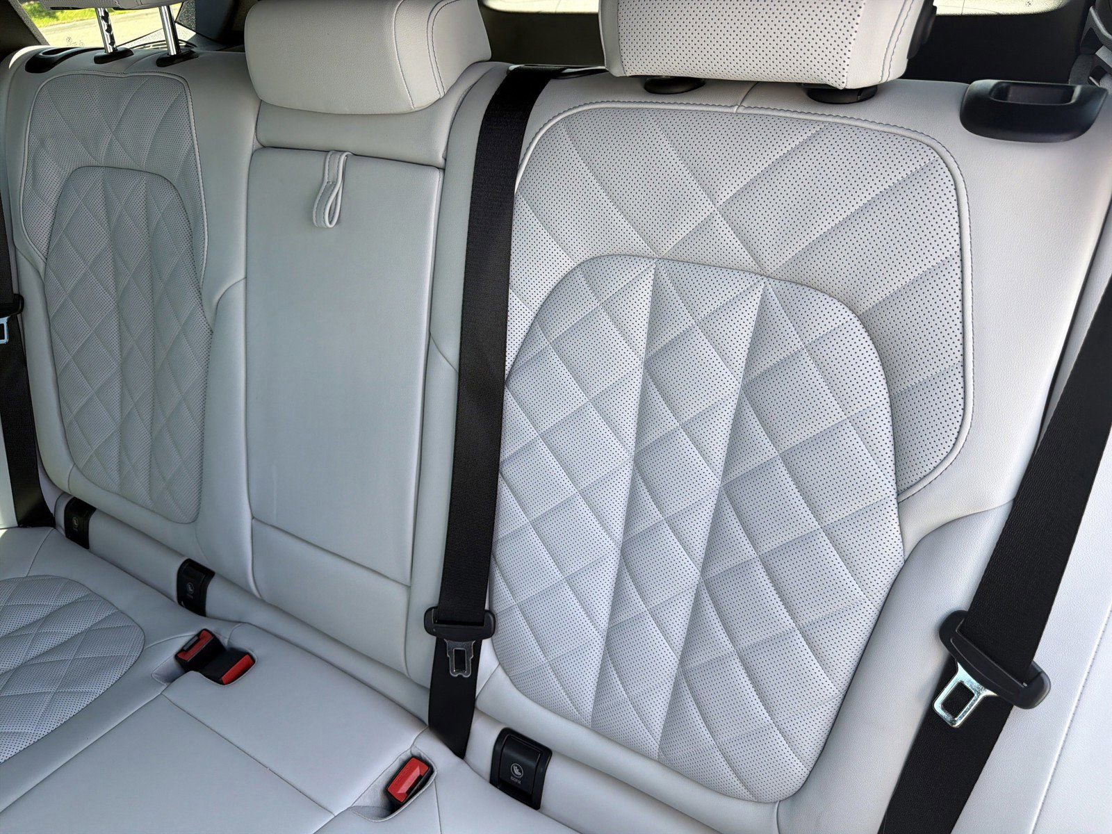 Certified 2024 BMW X5 sDrive40i w/ Premium Package RWD image 19