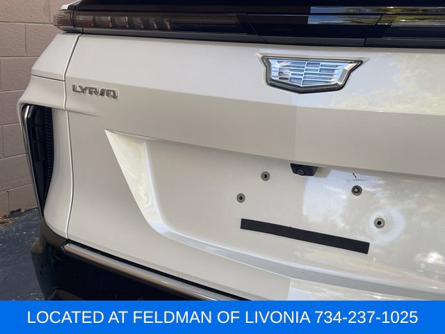 Certified 2024 Cadillac Lyriq Luxury w/ LPO, Floor Liner Package AWD/4WD image 29