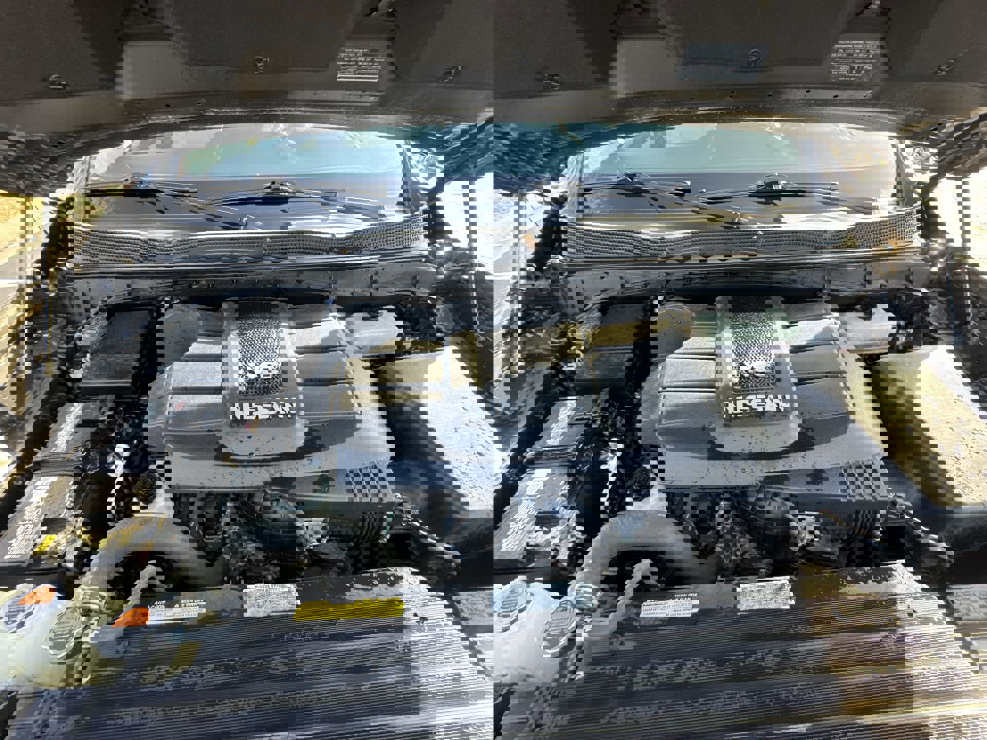 Used 2018 Nissan Titan SL w/ Chrome Package image 25