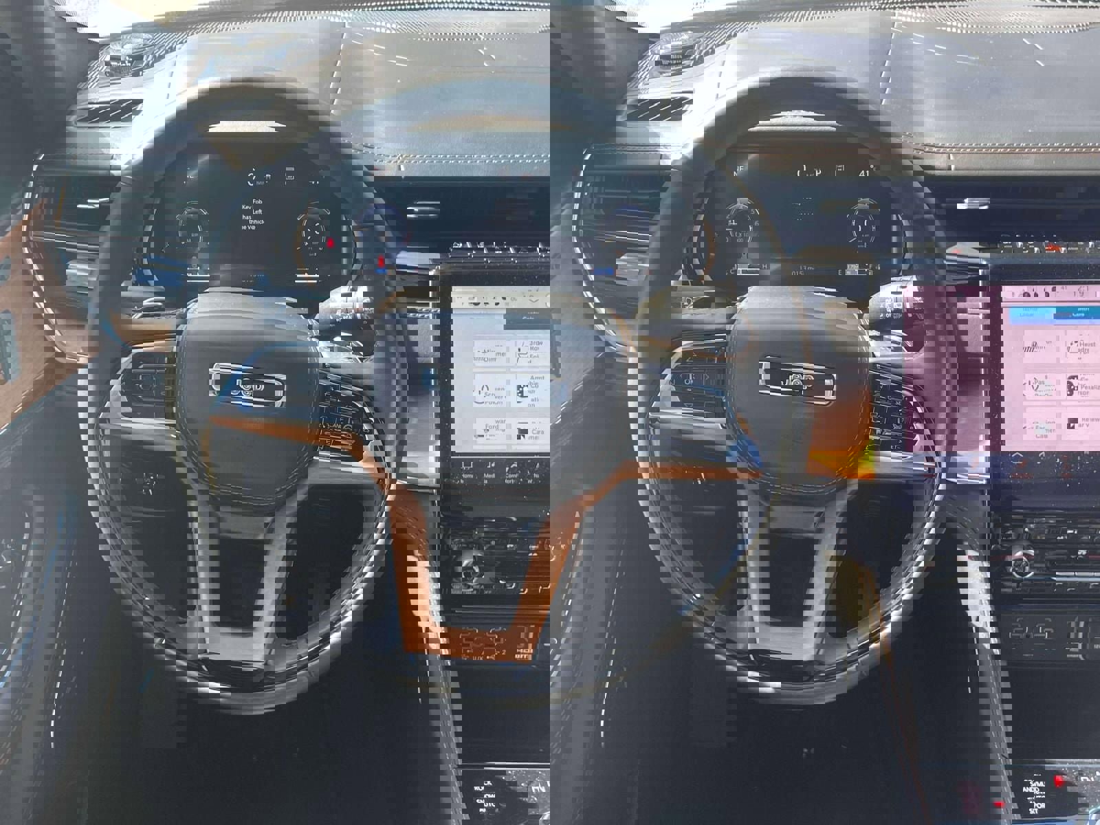 Used 2024 Jeep Grand Cherokee L Summit image 16