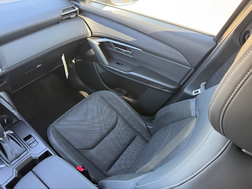 New 2026 MAZDA CX-5 Preferred AWD/4WD image 17