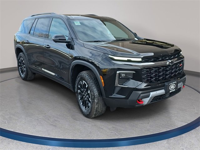 Used 2025 Chevrolet Traverse Z71 w/ Driver Confidence Package image 4