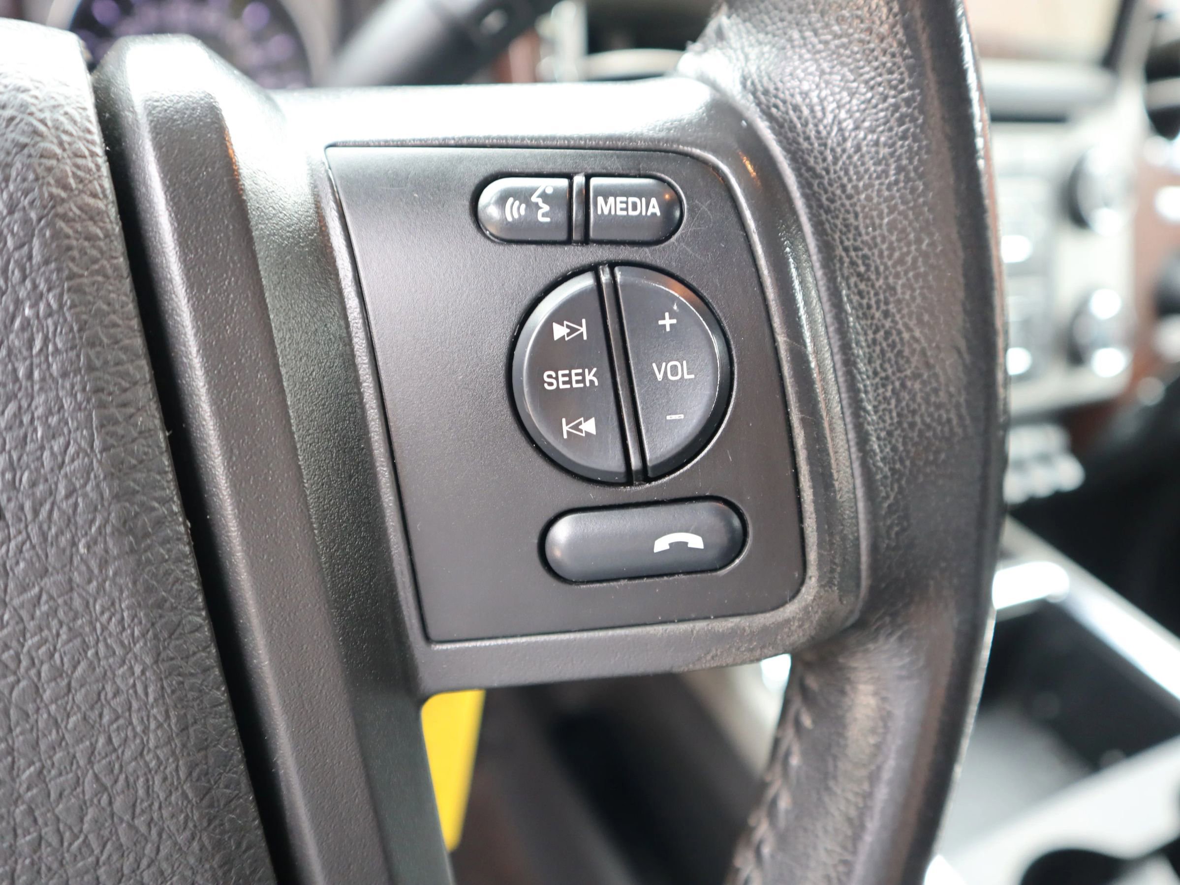 Used 2015 Ford F350 Lariat w/ Lariat Interior Package image 20