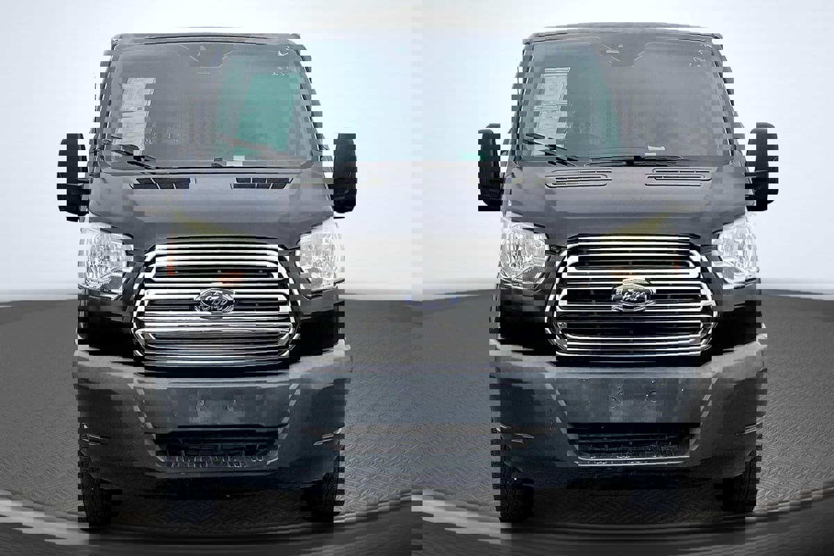 Used 2016 Ford Transit 250 130 Low Roof w/ Exterior Upgrade Package image 3