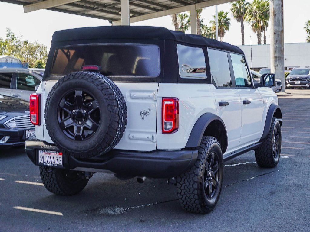 Used 2022 Ford Bronco Black Diamond image 7
