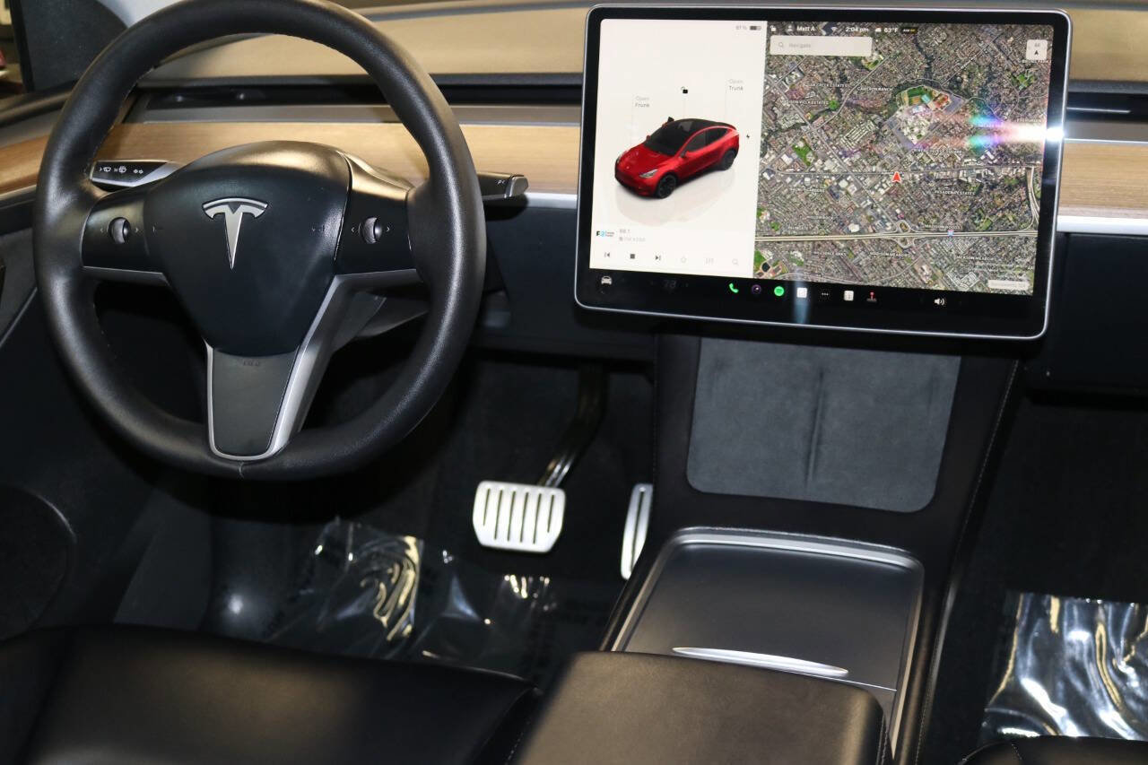 Used 2023 Tesla Model Y Performance image 20