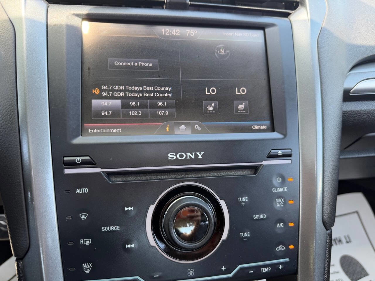 Used 2014 Ford Fusion Titanium image 25