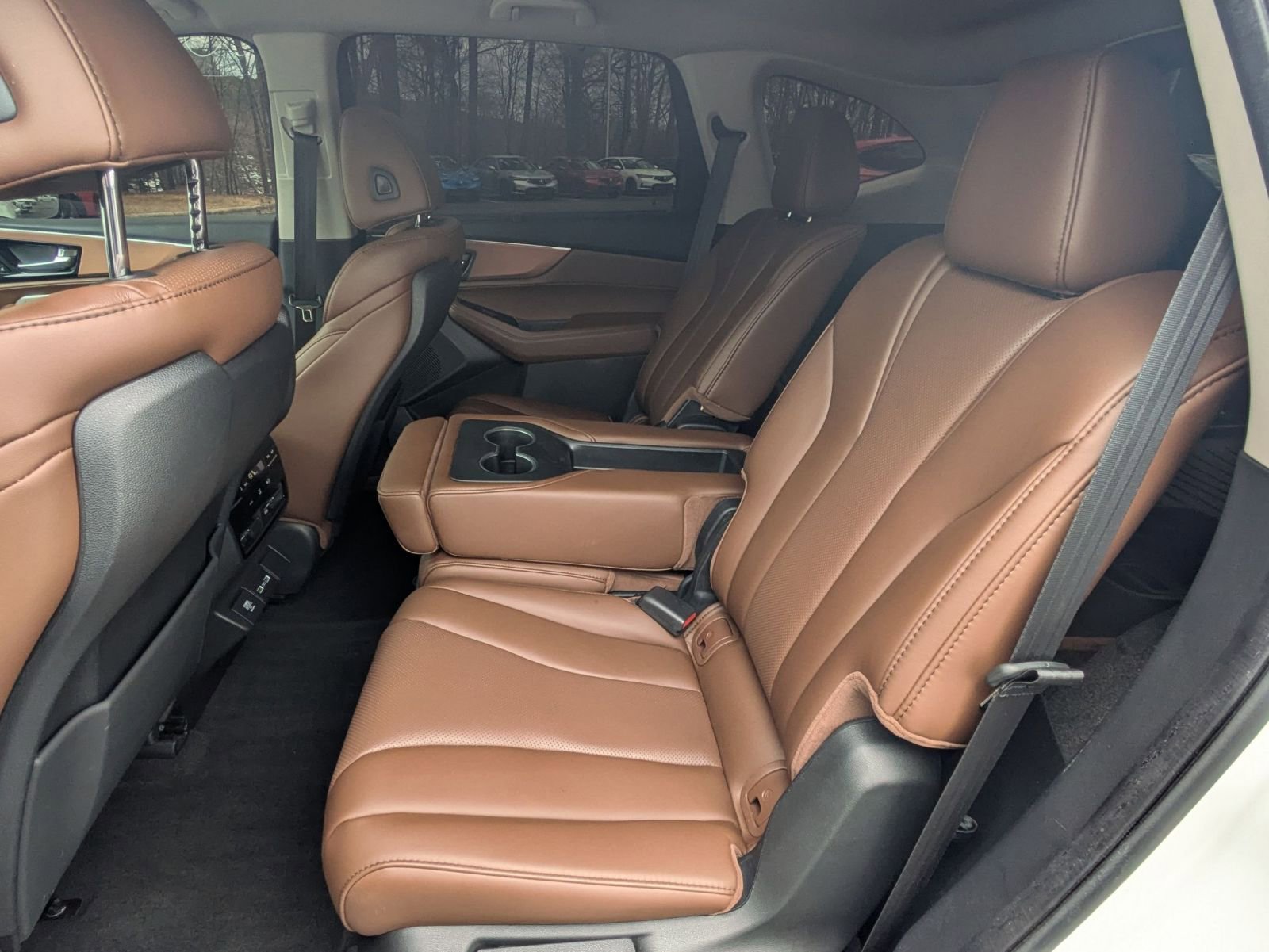 Used 2024 Acura MDX SH-AWD w/ Technology Package image 26