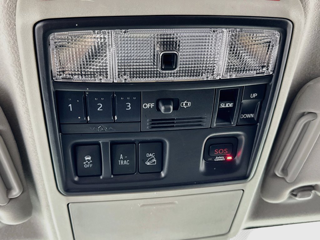 Used 2019 Toyota 4Runner Limited AWD/4WD image 16