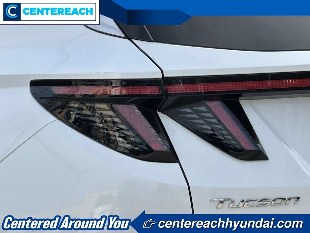 Used 2023 Hyundai Tucson Limited AWD/4WD image 8