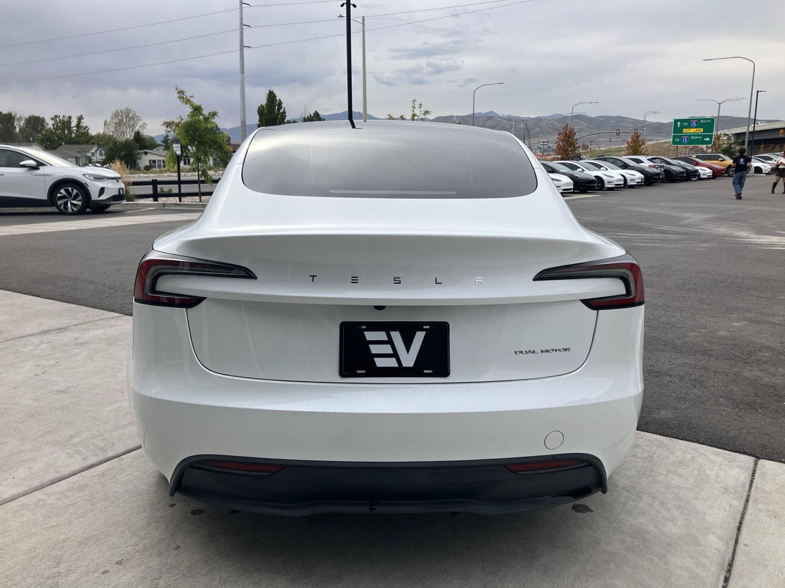 Used 2024 Tesla Model 3 Long Range AWD/4WD image 7