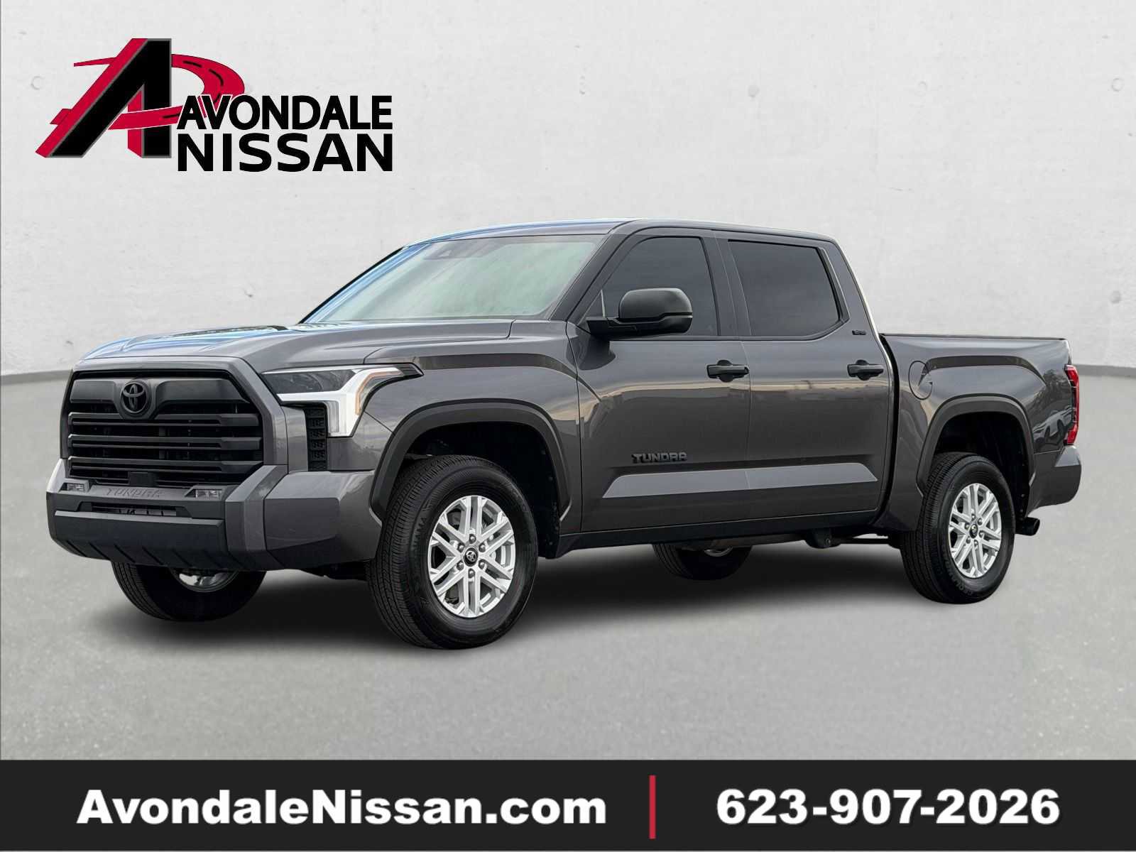 Used 2025 Toyota Tundra SR5 AWD/4WD image 1