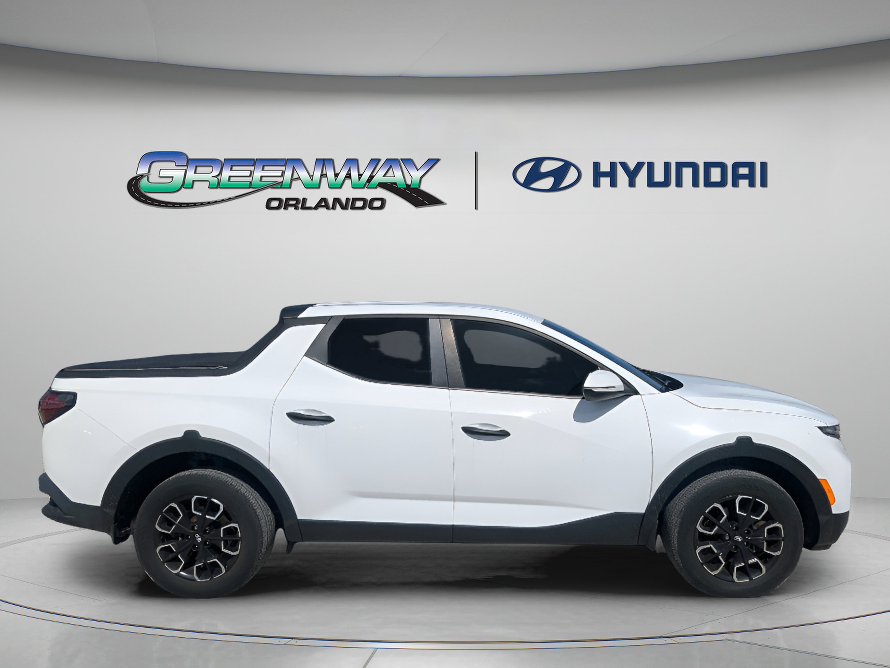 Used 2023 Hyundai Santa Cruz SEL AWD/4WD image 9