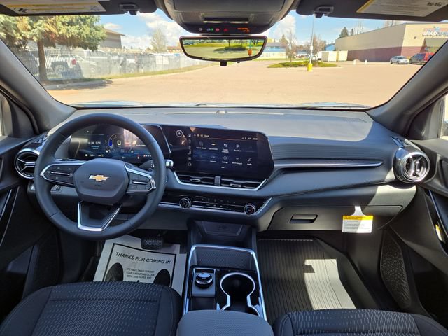 New 2026 Chevrolet Equinox LT w/ Safety and Technology Package AWD/4WD image 3