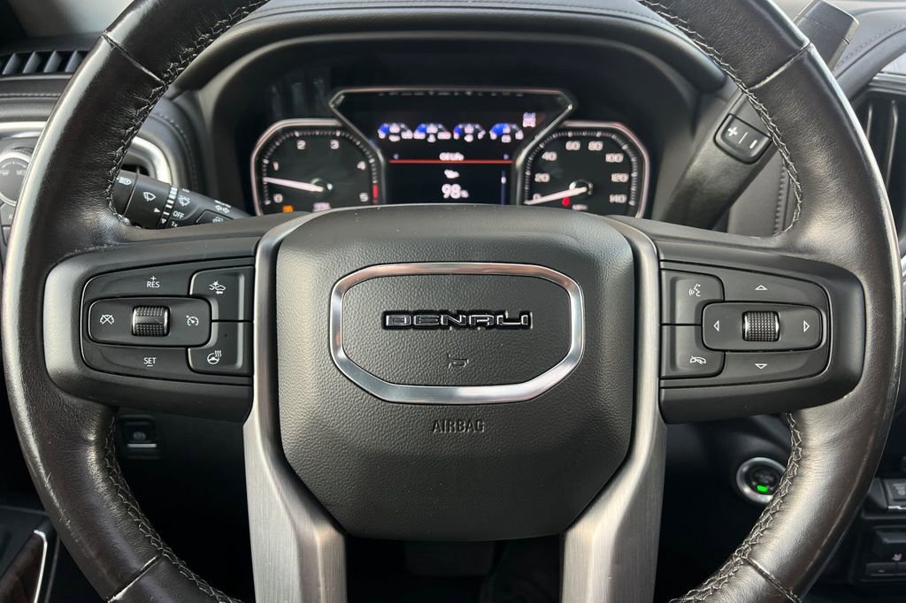 Used 2022 GMC Sierra 3500 Denali w/ Denali Black Diamond Edition image 32