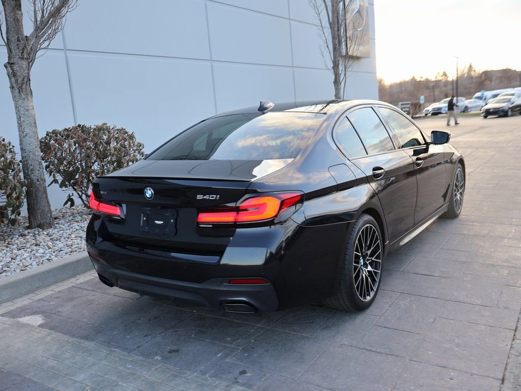 Used 2023 BMW 540i xDrive w/ M Sport Package AWD/4WD image 6