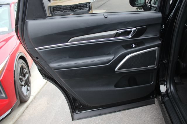 Used 2024 Kia Telluride EX X-Line AWD/4WD image 19