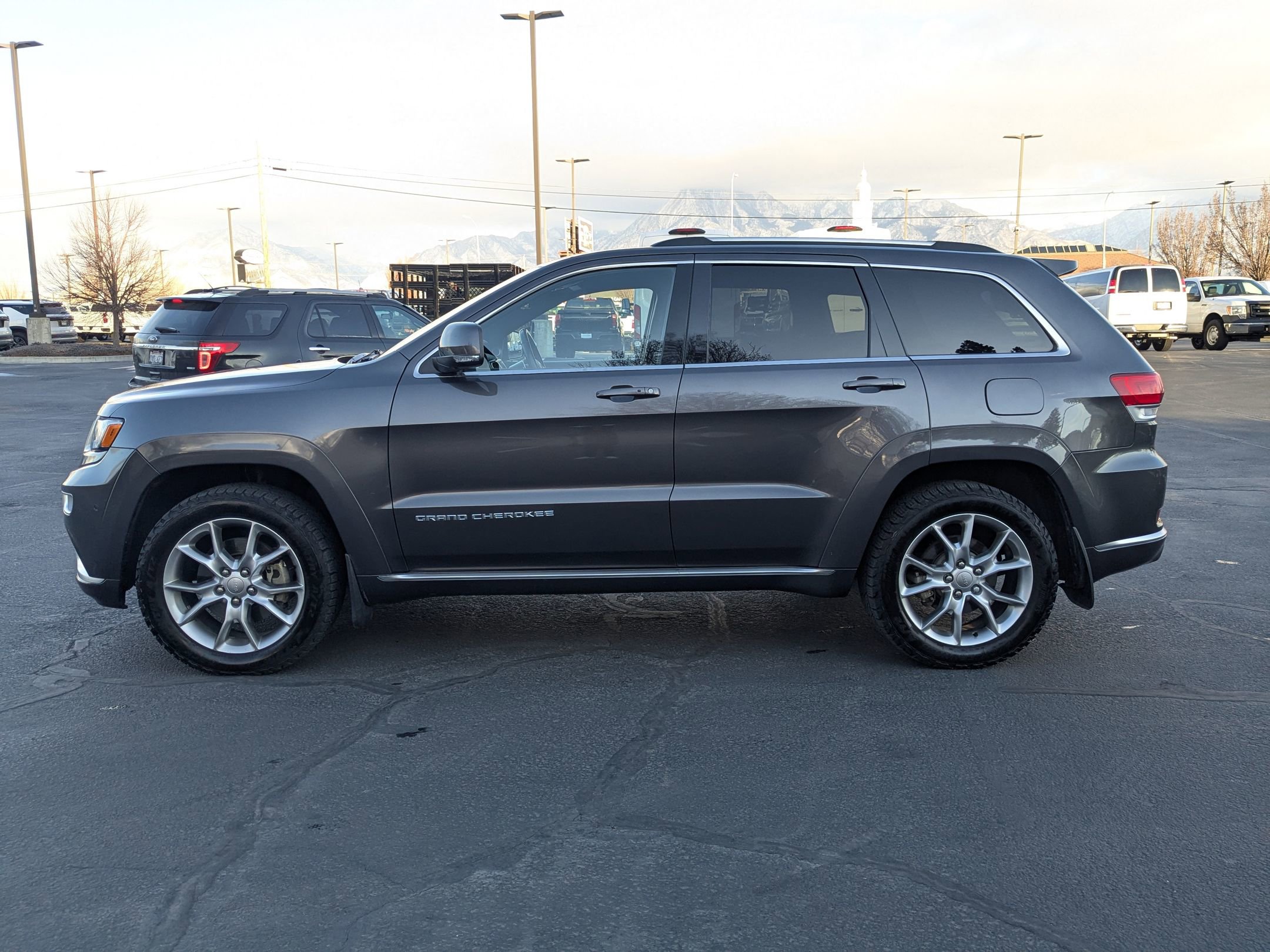 Used 2015 Jeep Grand Cherokee Summit w/ Platinum Series Group image 6