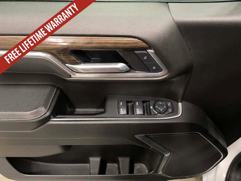 Used 2025 Chevrolet Silverado 1500 LT AWD/4WD image 30