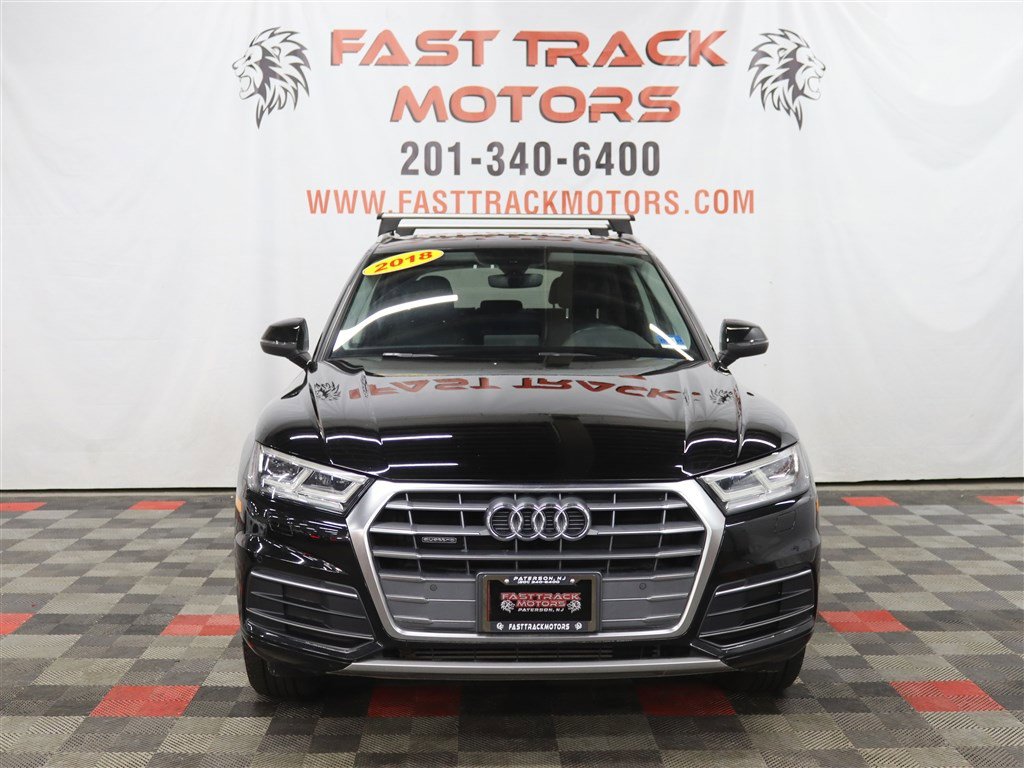 Used 2018 Audi Q5 2.0T Premium Plus w/ Premium Plus Package image 2
