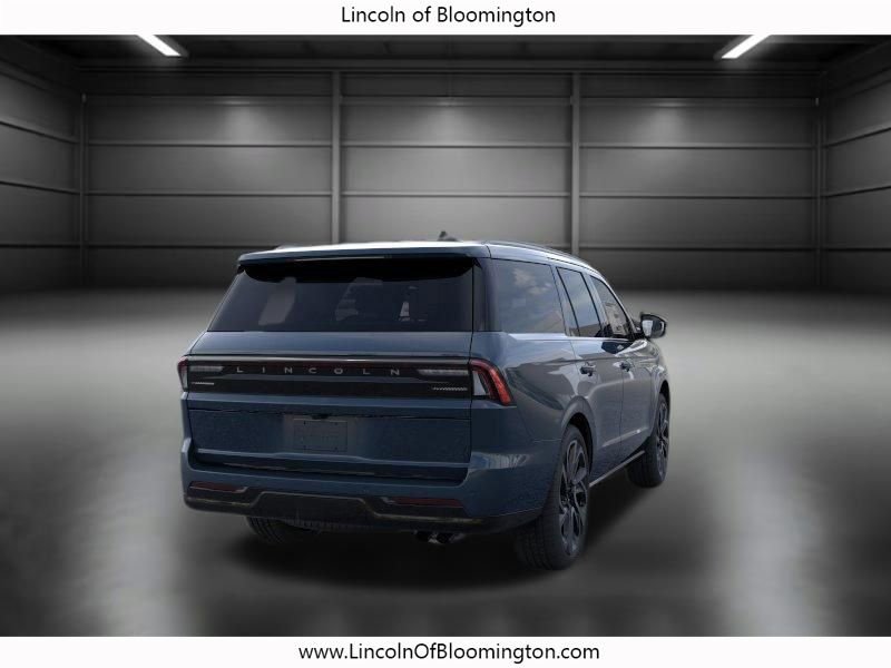 New 2026 Lincoln Navigator Reserve AWD/4WD image 9