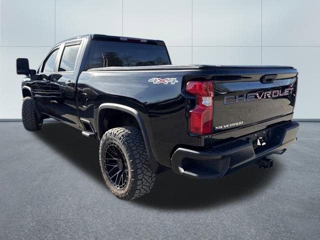 Used 2025 Chevrolet Silverado 2500 W/T image 2