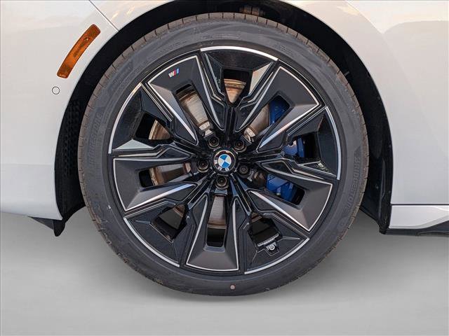 New 2026 BMW 740i image 10