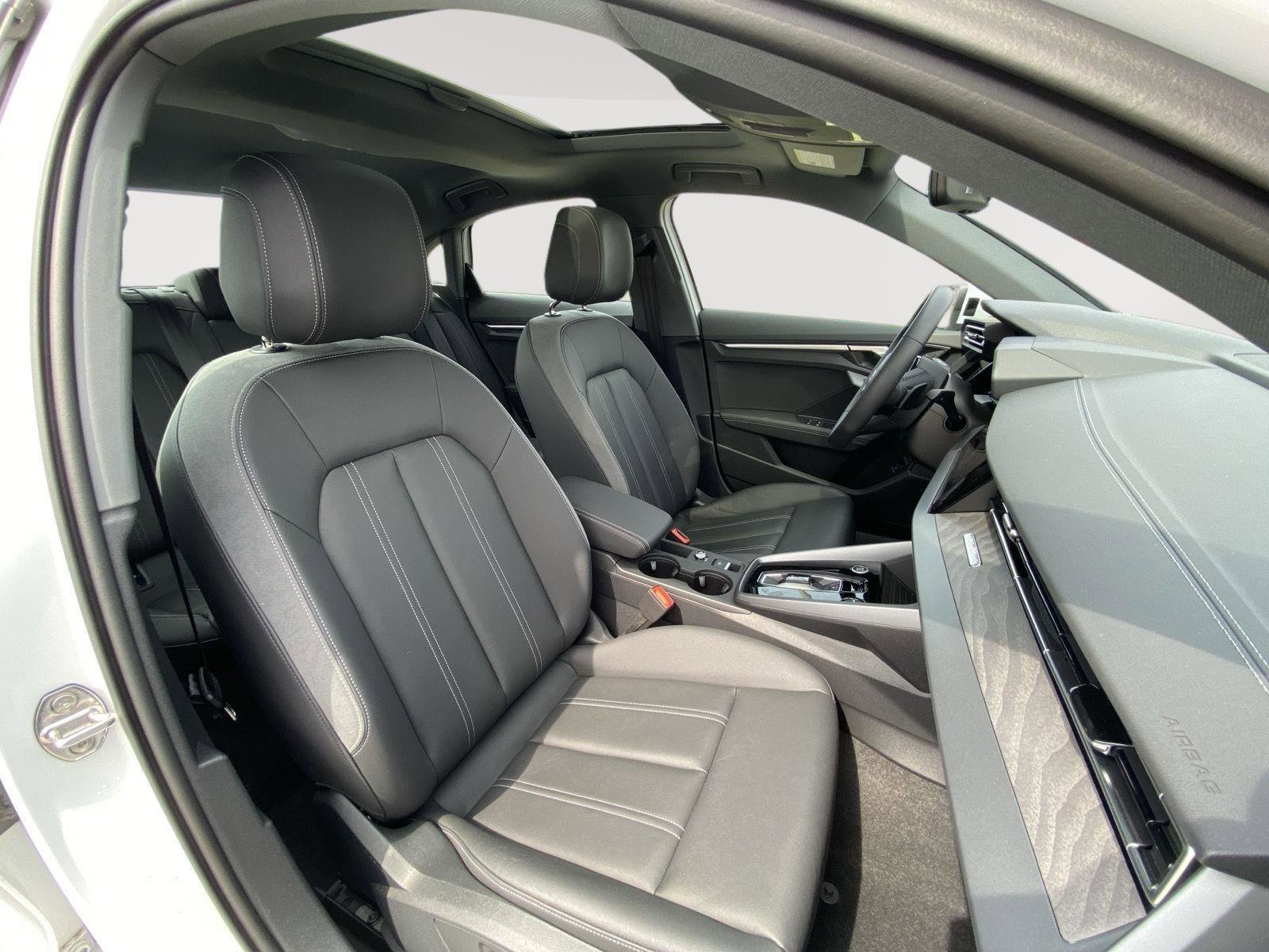 Used 2025 Audi A3 2.0T Premium w/ Convenience Package image 25