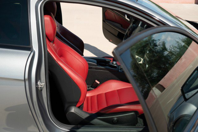 Used 2012 Mercedes-Benz C 63 AMG Coupe image 28