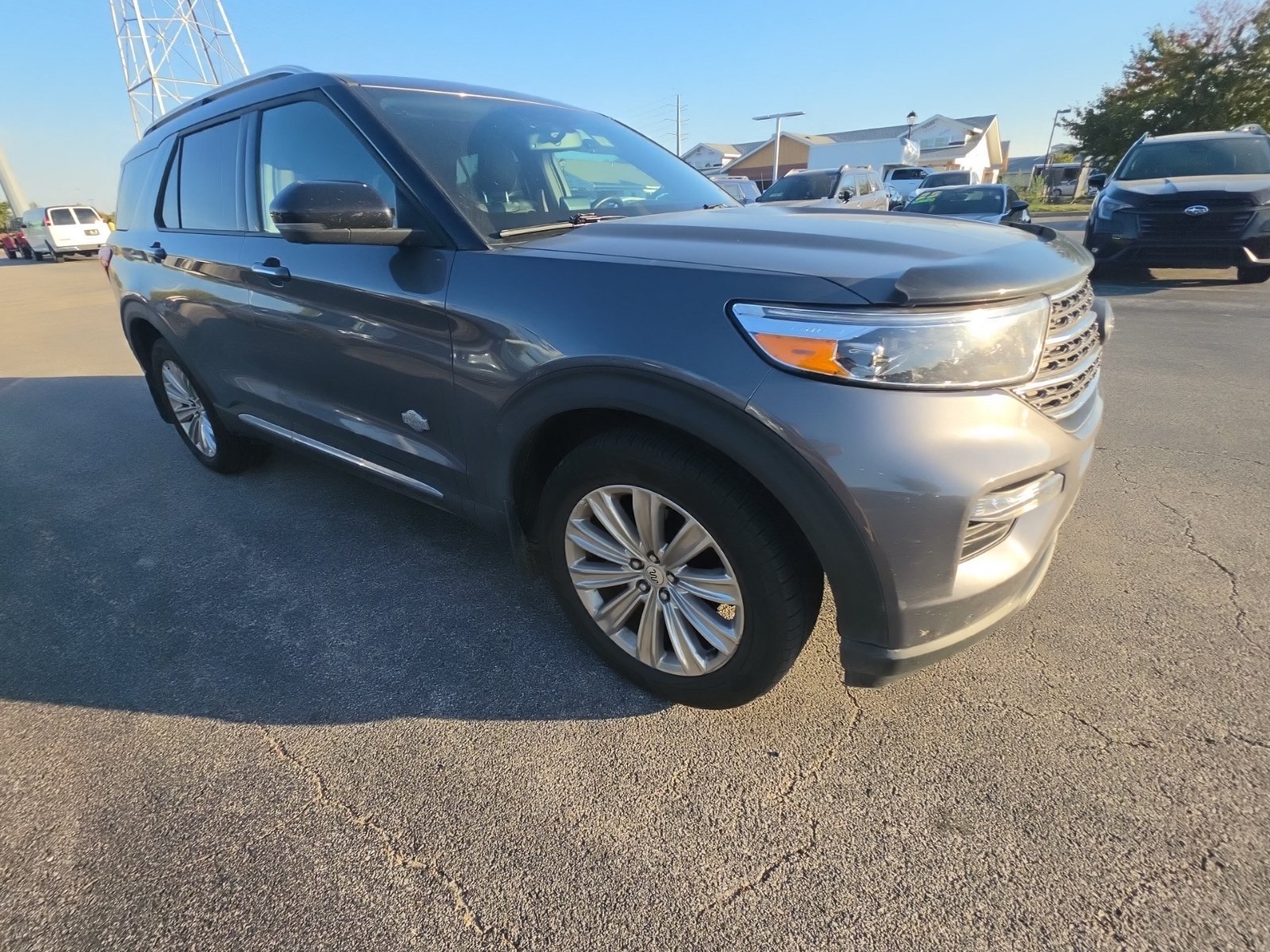 Used 2022 Ford Explorer King Ranch w/ Premium Technology Package AWD/4WD image 13
