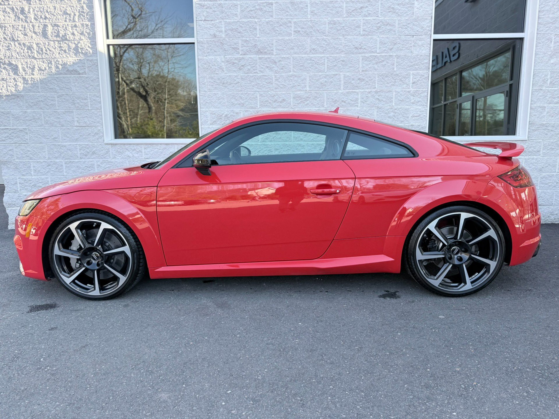 Used 2018 Audi TT RS w/ Dynamic Plus Package image 4