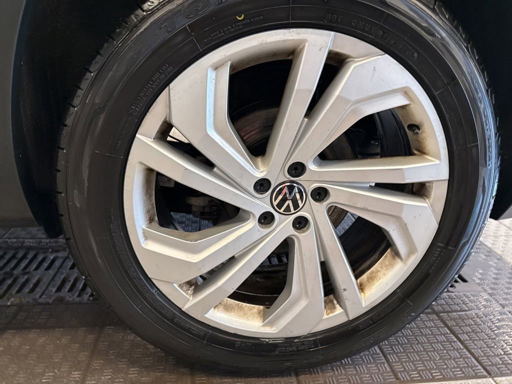 Used 2021 Volkswagen Atlas SE w/ Panoramic Sunroof Package image 15