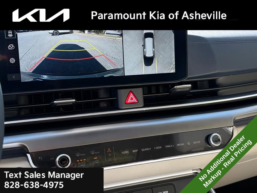 New 2026 Kia Carnival SX w/ SX Dark Edition Package image 10