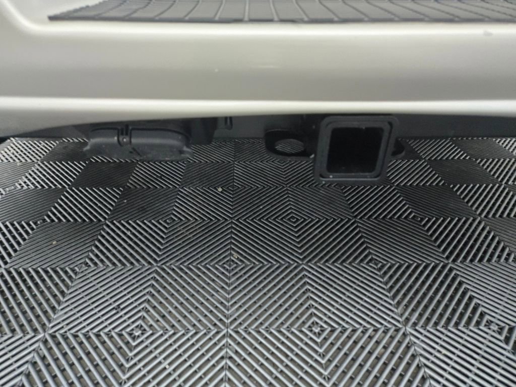 Used 2023 GMC Savana 2500 image 5