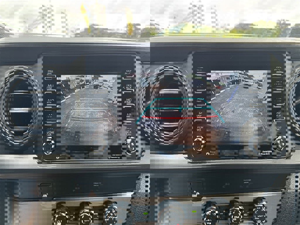 Used 2023 Toyota Tacoma SR w/ SR Convenience Package image 27