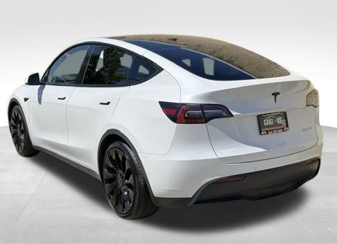 Used 2022 Tesla Model Y Performance AWD/4WD image 9