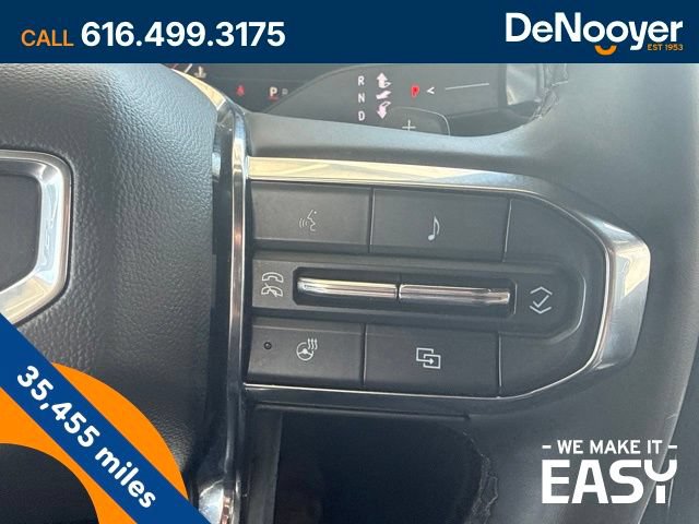Used 2025 GMC Yukon Denali AWD/4WD image 23