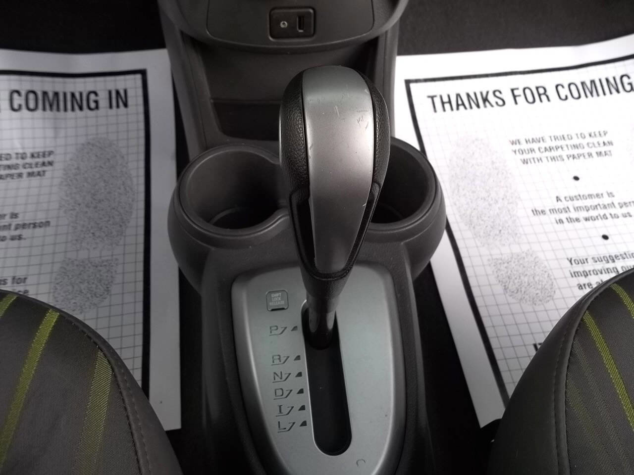 Used 2013 Chevrolet Spark LT image 21