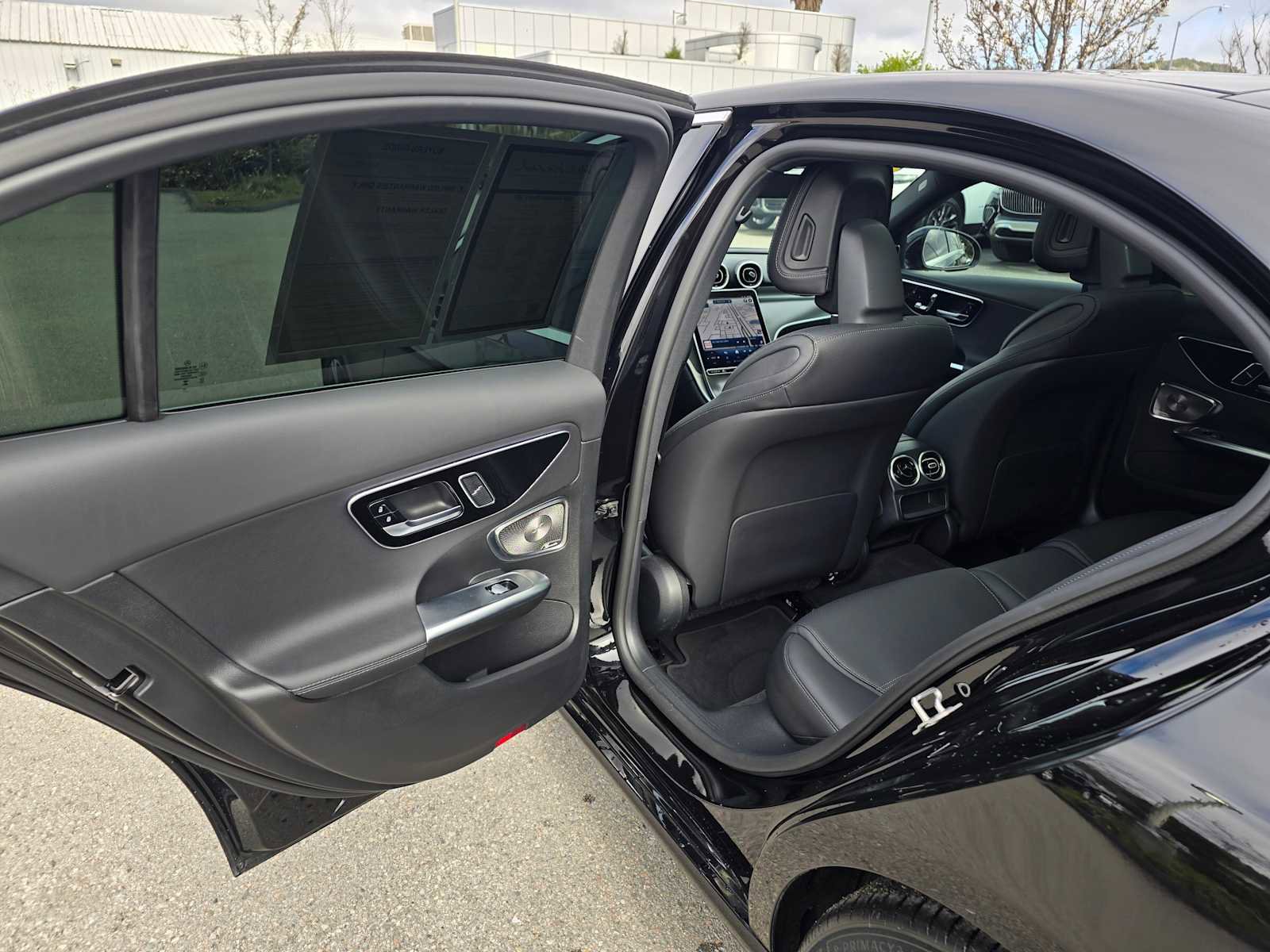 Used 2024 Mercedes-Benz C 300 4MATIC Sedan image 17