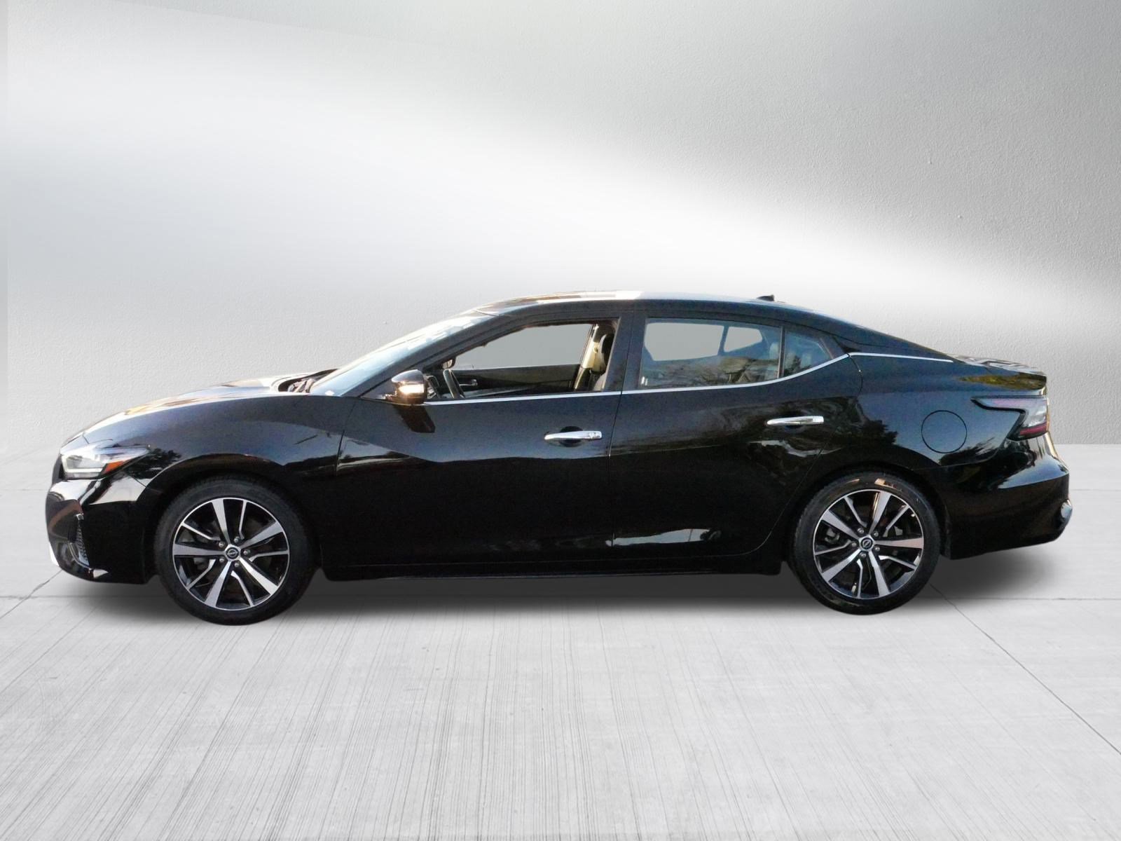 Used 2023 Nissan Maxima SV w/ Floor Mat Group image 4