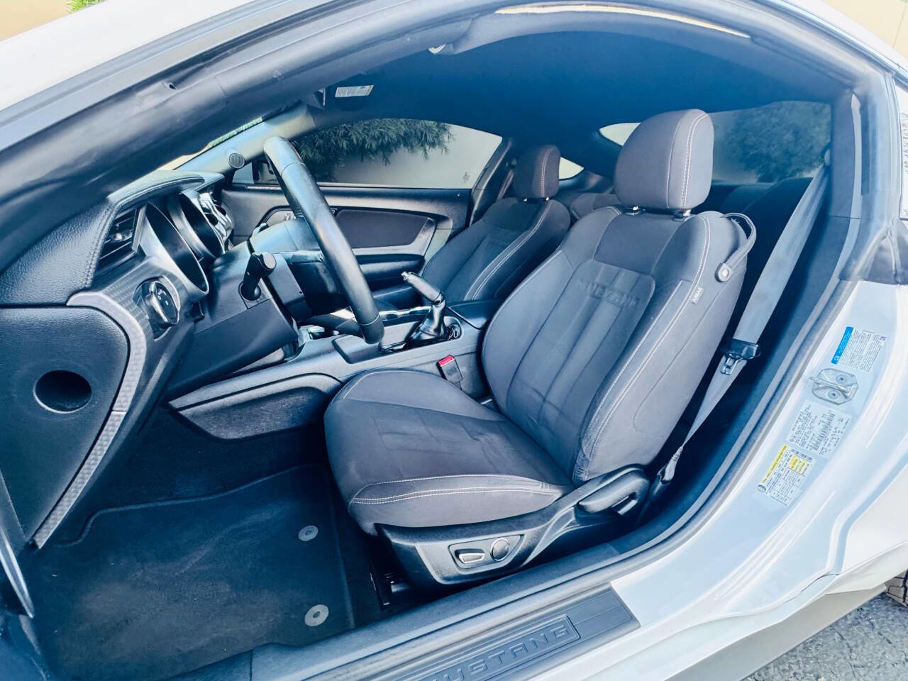 Used 2018 Ford Mustang GT w/ GT Performance Package image 16